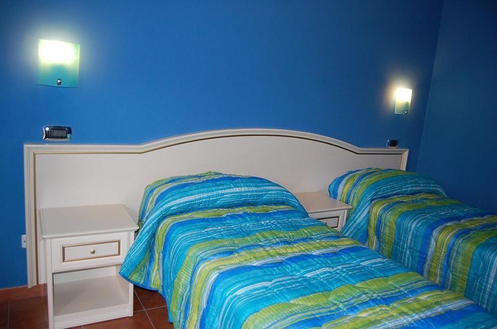 Agriturismo Parra Santa Lucia del Mela Екстериор снимка