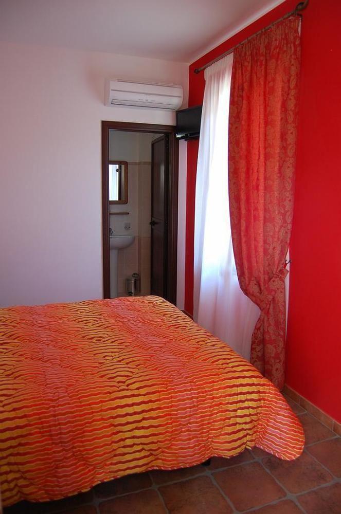 Agriturismo Parra Santa Lucia del Mela Екстериор снимка