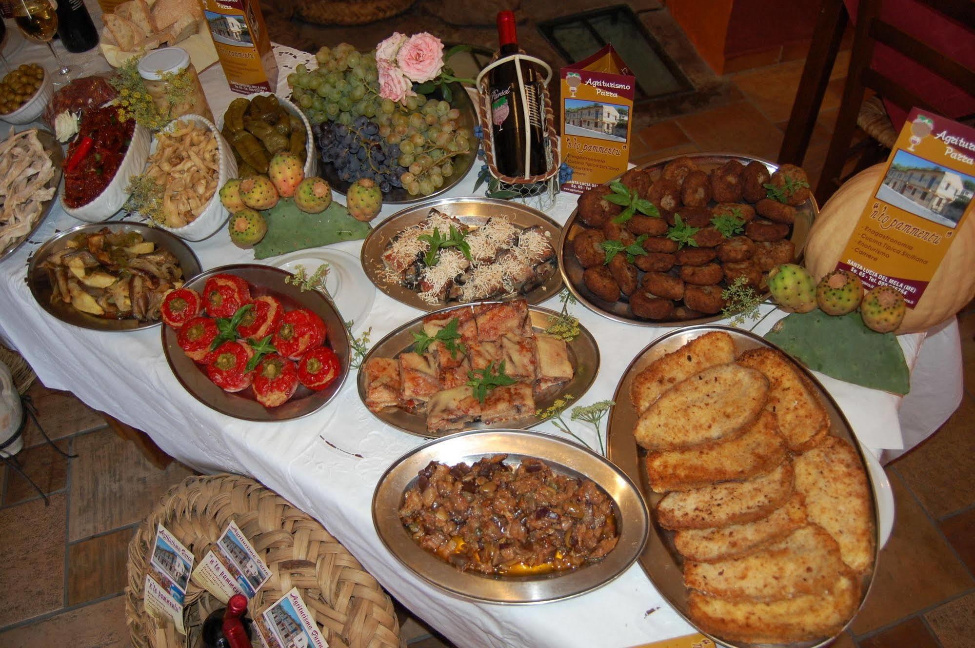 Agriturismo Parra Santa Lucia del Mela Екстериор снимка