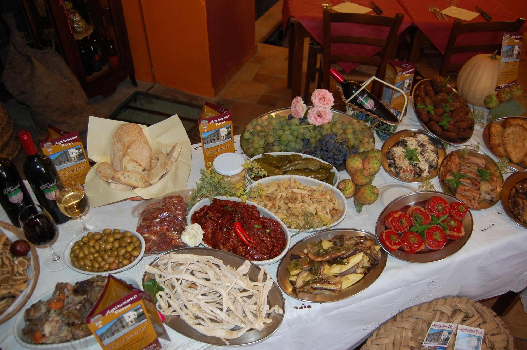 Agriturismo Parra Santa Lucia del Mela Екстериор снимка